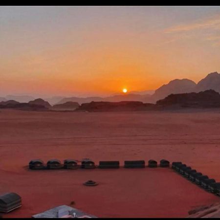 Bedouin Adventure & Tours Hotel Вади Рум Екстериор снимка