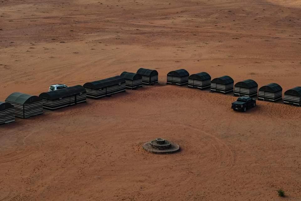 Bedouin Adventure & Tours Hotel Вади Рум Екстериор снимка