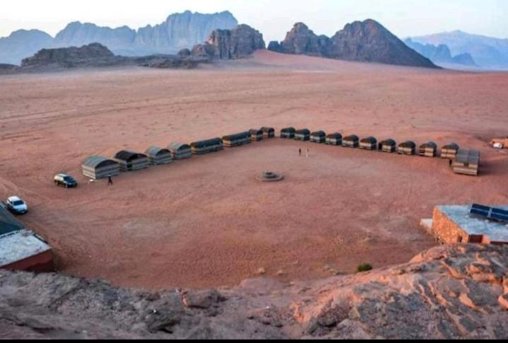 Bedouin Adventure & Tours Hotel Вади Рум Екстериор снимка