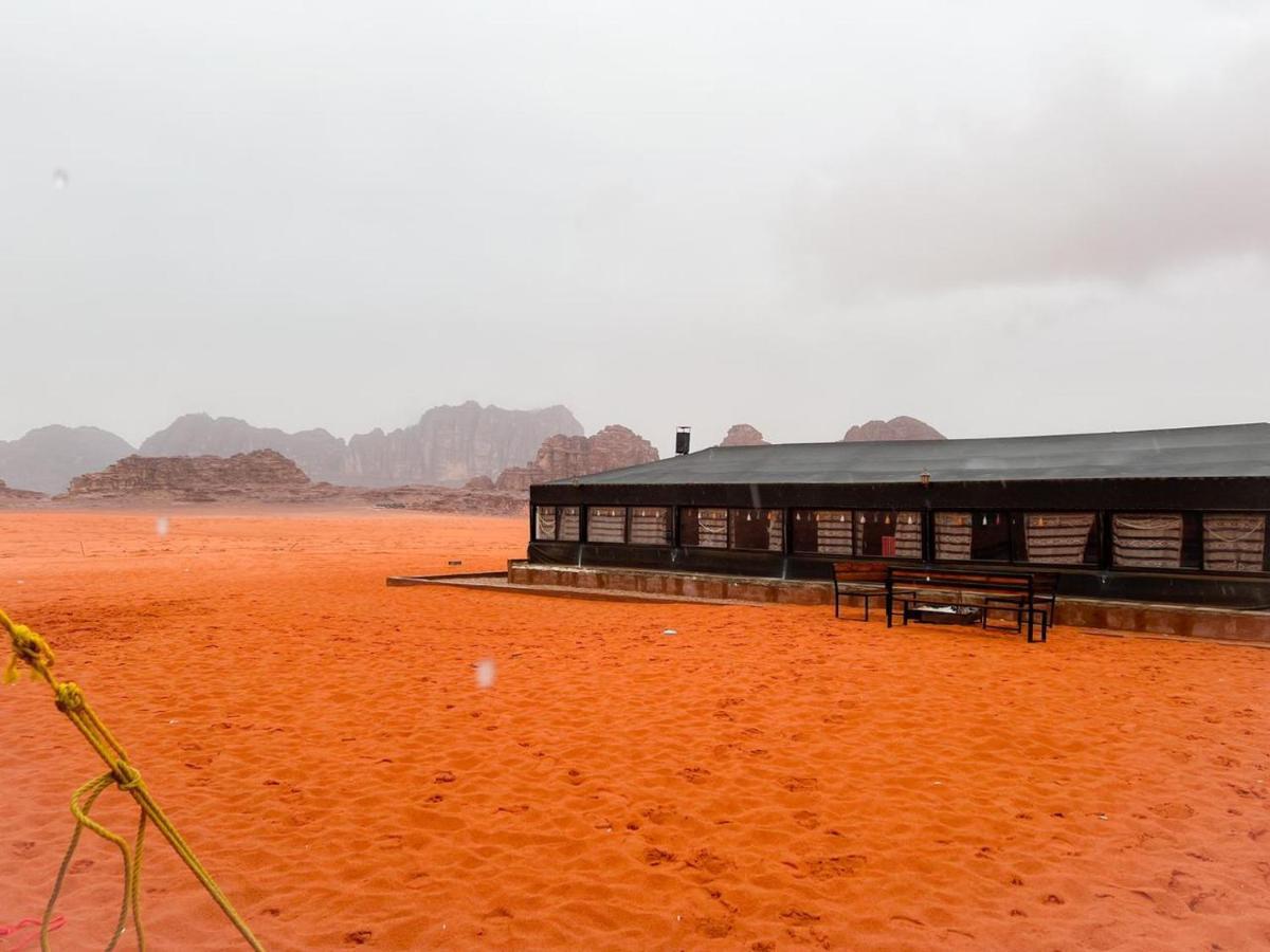 Bedouin Adventure & Tours Hotel Вади Рум Екстериор снимка